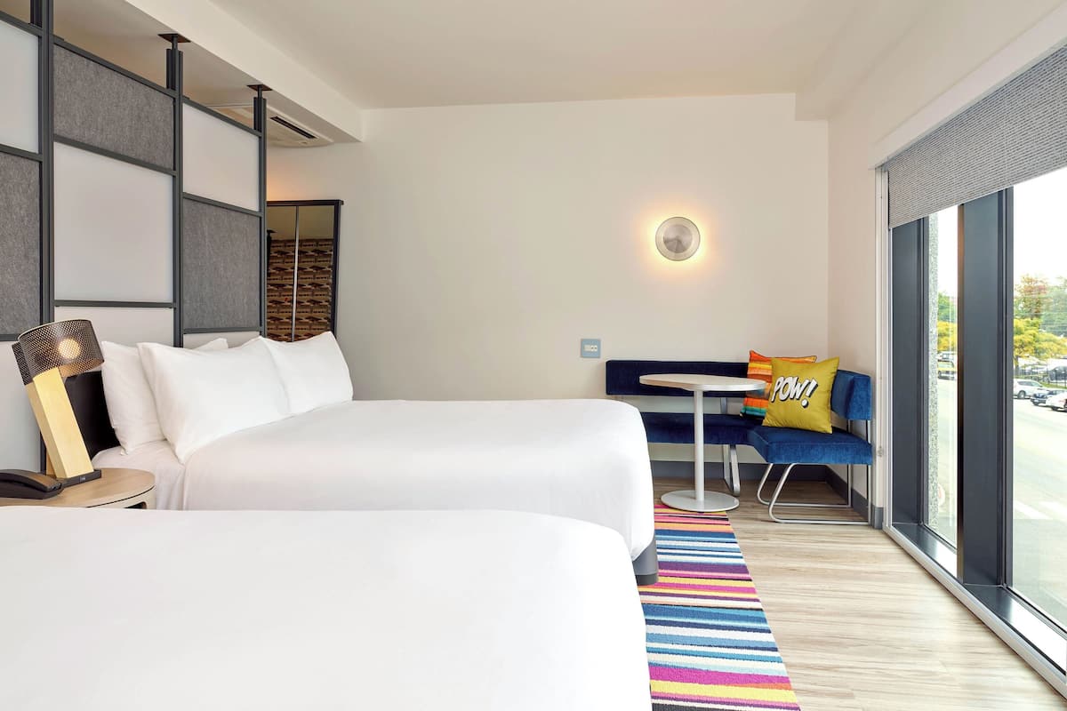 In-room safe, individually decorated, individually furnished, desk