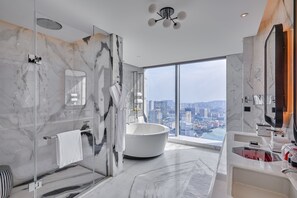 Marvelous Suite, 1 Bedroom, City View | Bathroom - W Xiamen (Xiamen)