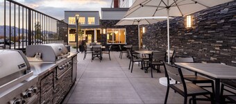 TownePlace Suites by Marriott West Kelowna