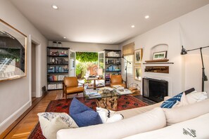 Smart TV, offices, printers