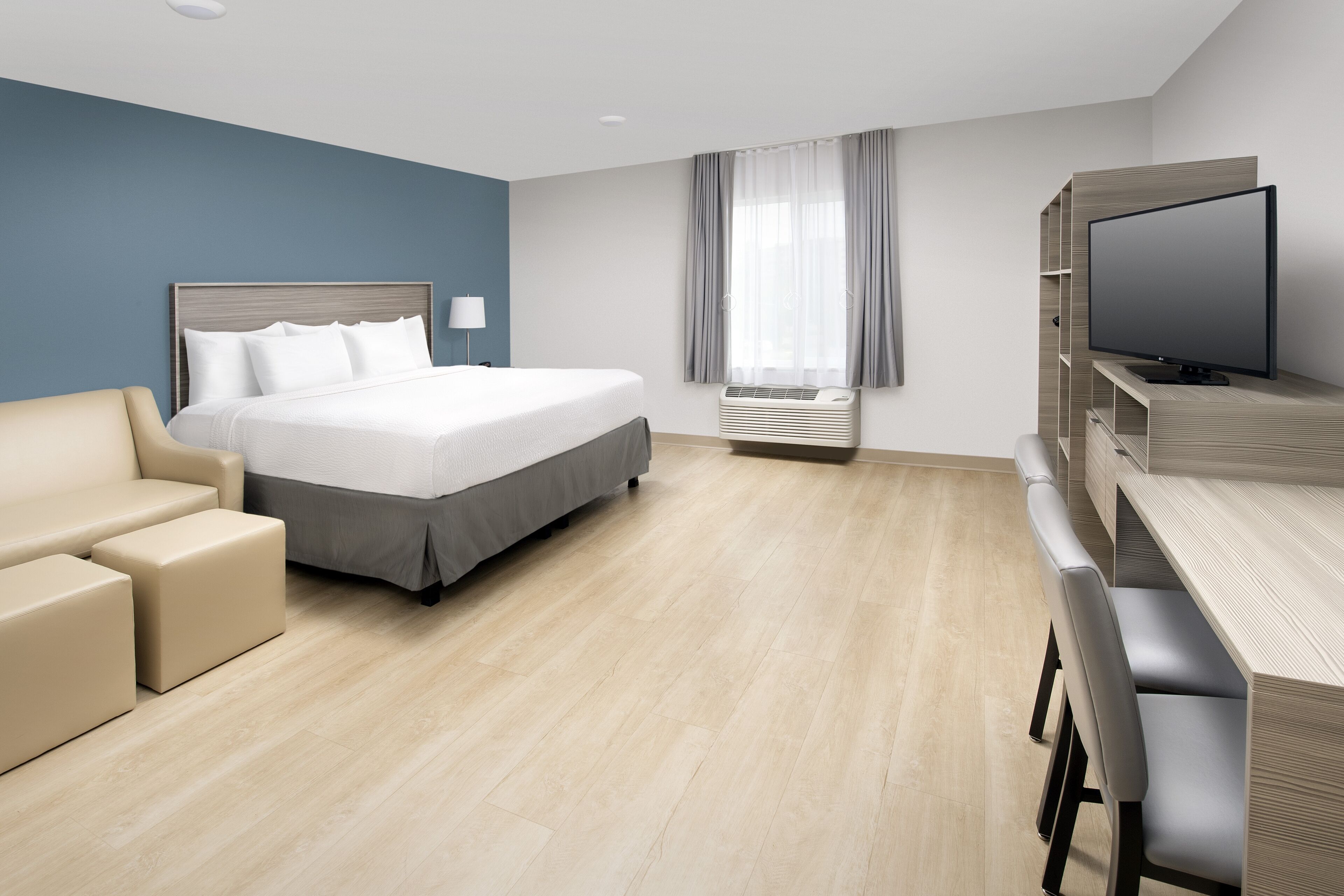 basic room, 1 king bed with sofa bed, accessible, non smoking (accessible tub) | individually decorated, individually furnished, desk, laptop workspace