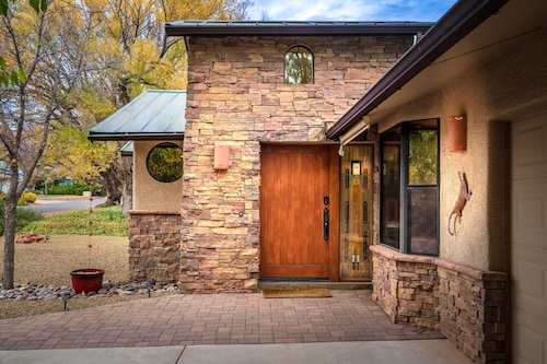 Sedona Luxury - Thunder Mountain Retreat! Epic Stargazing, Hiking, & Biking!