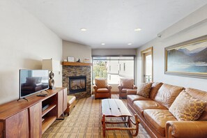 TV, fireplace, table tennis