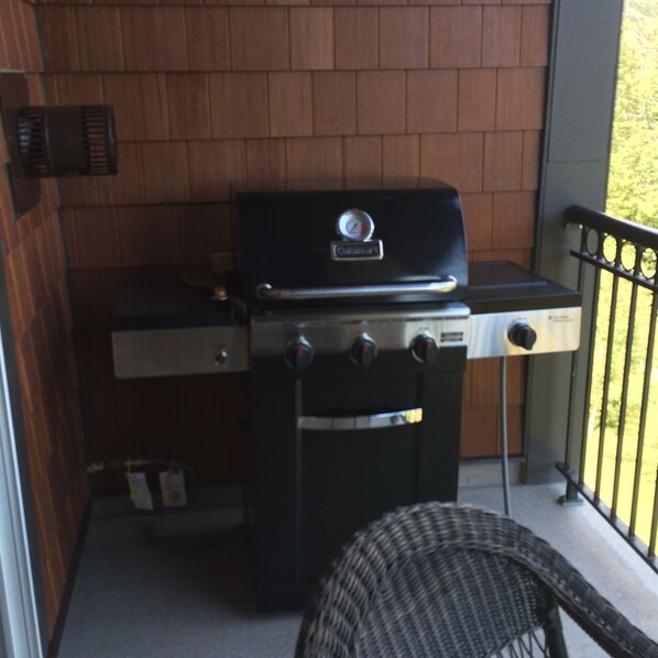 Terrace/patio - "La Sierra/Los Picos" - At Summit GR - Penthouse 1539 sqft! (Canmore)