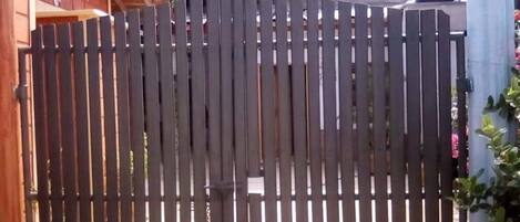 Enceinte de l’hébergement