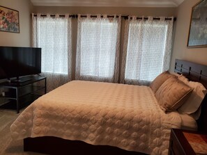 2 habitaciones, tabla de planchar con plancha y wifi gratis