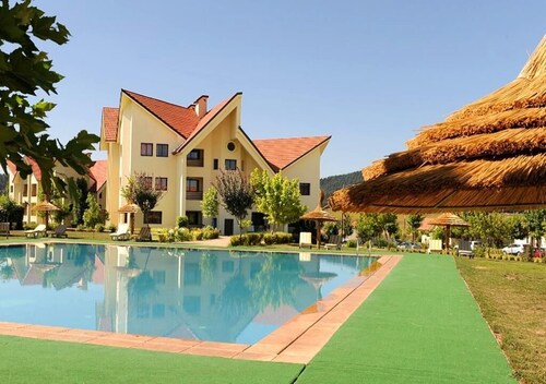 Arz Village Farah Inn 2479