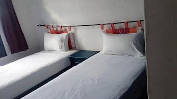 3 chambres, draps fournis