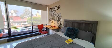 1 Schlafzimmer, Zimmersafe, Bügeleisen/Bügelbrett, kostenloses WLAN