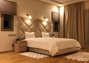 3 bedrooms, Internet