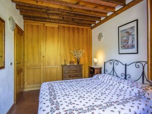 2 Schlafzimmer, Reisekinderbett, kostenloses WLAN