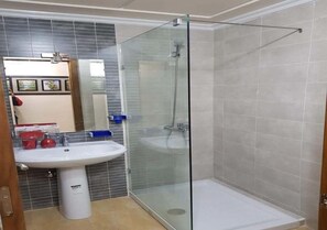 Dusche, Bidet