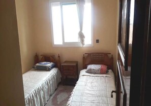 2 bedrooms