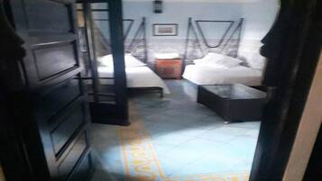 2 bedrooms, bed sheets