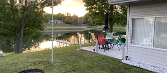 Cozy Cabin Setting - Secord Lake (kayaking) - ORV Trails & Golf Courses nearby