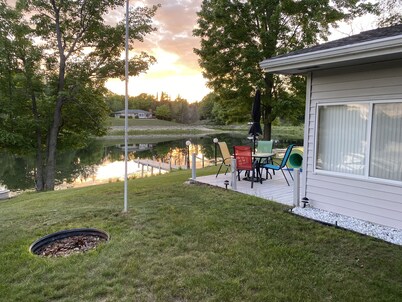 Cozy Cabin Setting - Secord Lake (kayaking) - ORV Trails & Golf Courses nearby