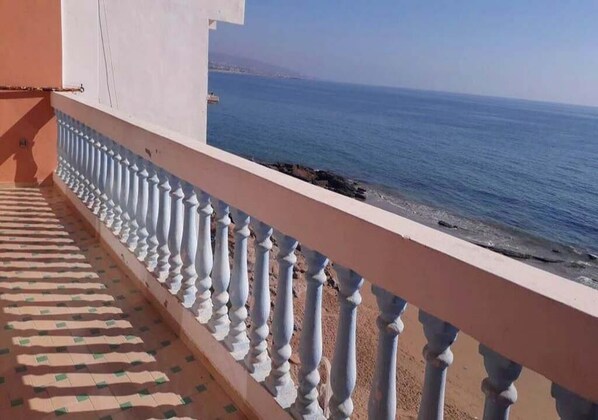 Property grounds - Superb sea view apartment in Taghazout 4961 (Taghazout)