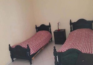 2 bedrooms