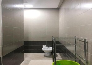 Bidet