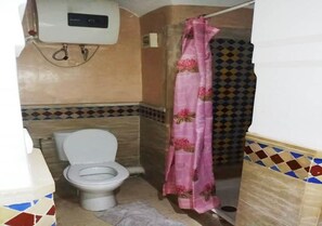 Shower, bidet - Very nice apartment in Miramas Marrakech 5042 (Marrakech)