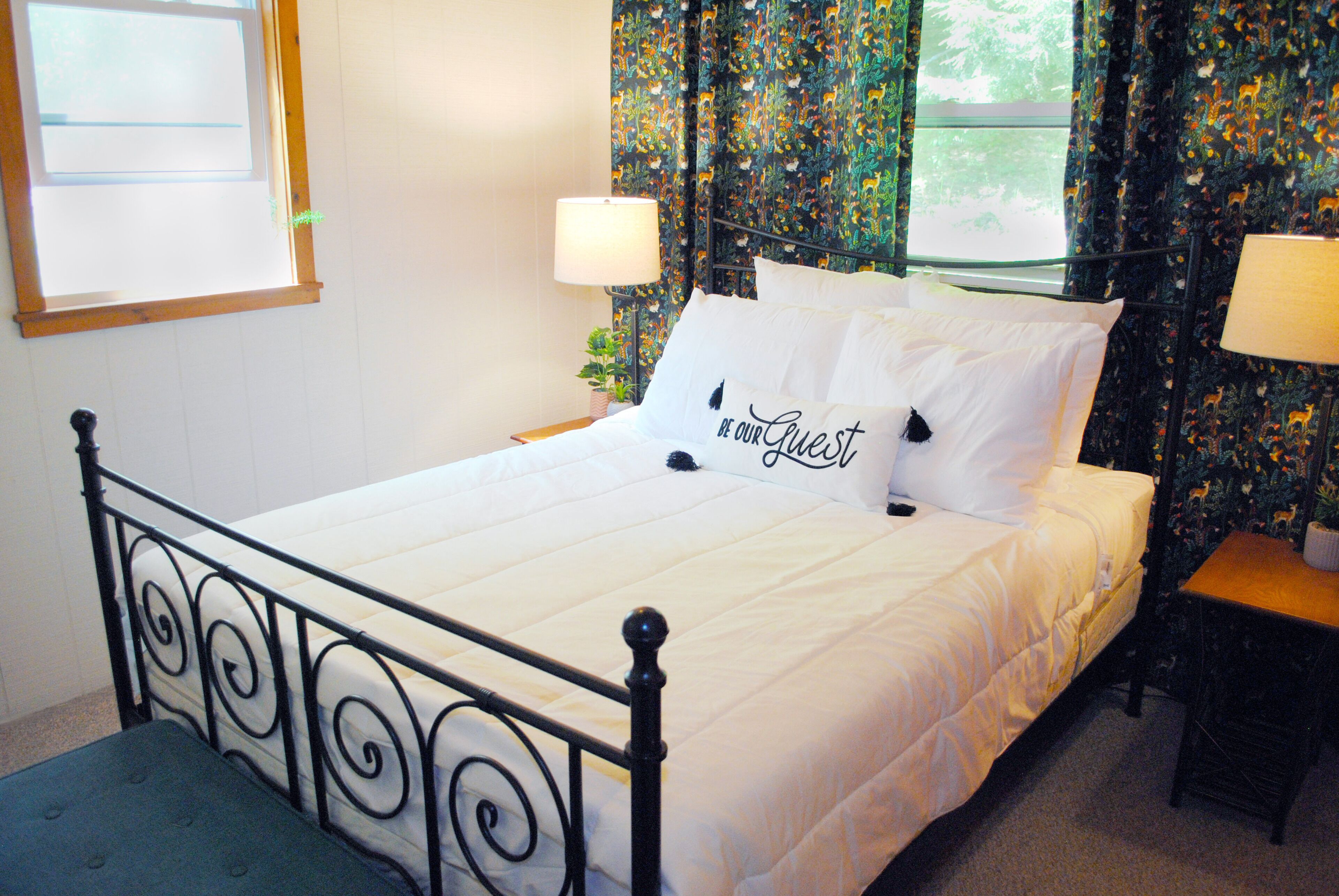 4 chambres, fer et planche à repasser, Wi-Fi gratuit, draps fournis