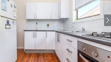 Cottage | Bếp riêng | Tủ lạnh, lò vi sóng, lò nướng, bếp nấu