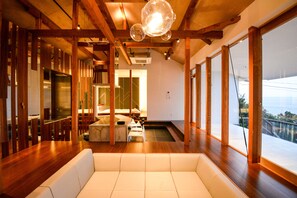 Deluxe Villa, Non Smoking | 1 bedroom, free WiFi, bed sheets