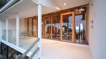 Entrada al alojamiento