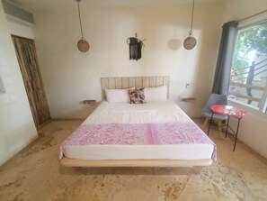 1 bedroom, in-room safe, free WiFi, bed sheets