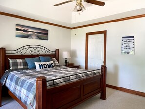 7 bedrooms, free WiFi, bed sheets, wheelchair access