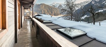 Alpine Chalet Bergprinzessin with Mountain Views and Wi-Fi