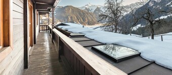 Spacious Apartment in Alpine Chalet Bergprinzessin with Mountain View