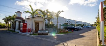Hotel Santa Barbara Miyakojima Resort