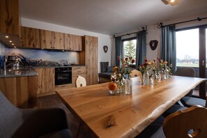 Dining - 2 Herzblatt for 1-8 persons, approx. 85 m² (Bischofswiesen)