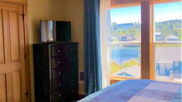 3 chambres, fer et planche à repasser, Wi-Fi gratuit, draps fournis