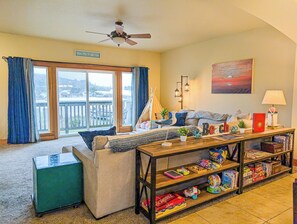 Smart-TV, Kamin, Tischfußball