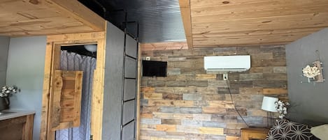 1 bedroom, free WiFi, bed sheets, wheelchair access