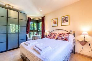 3 habitaciones, tabla de planchar con plancha y wifi gratis 