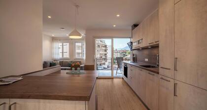 City Apartment Flora in MERANO with terrace and garage