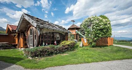 Ferienwohnung "Residenz Condor Rosengarten" mit Bergblick, Sauna, WLAN & Garten