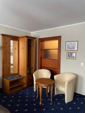 Imagen sin descripción, 3 de 10, botón