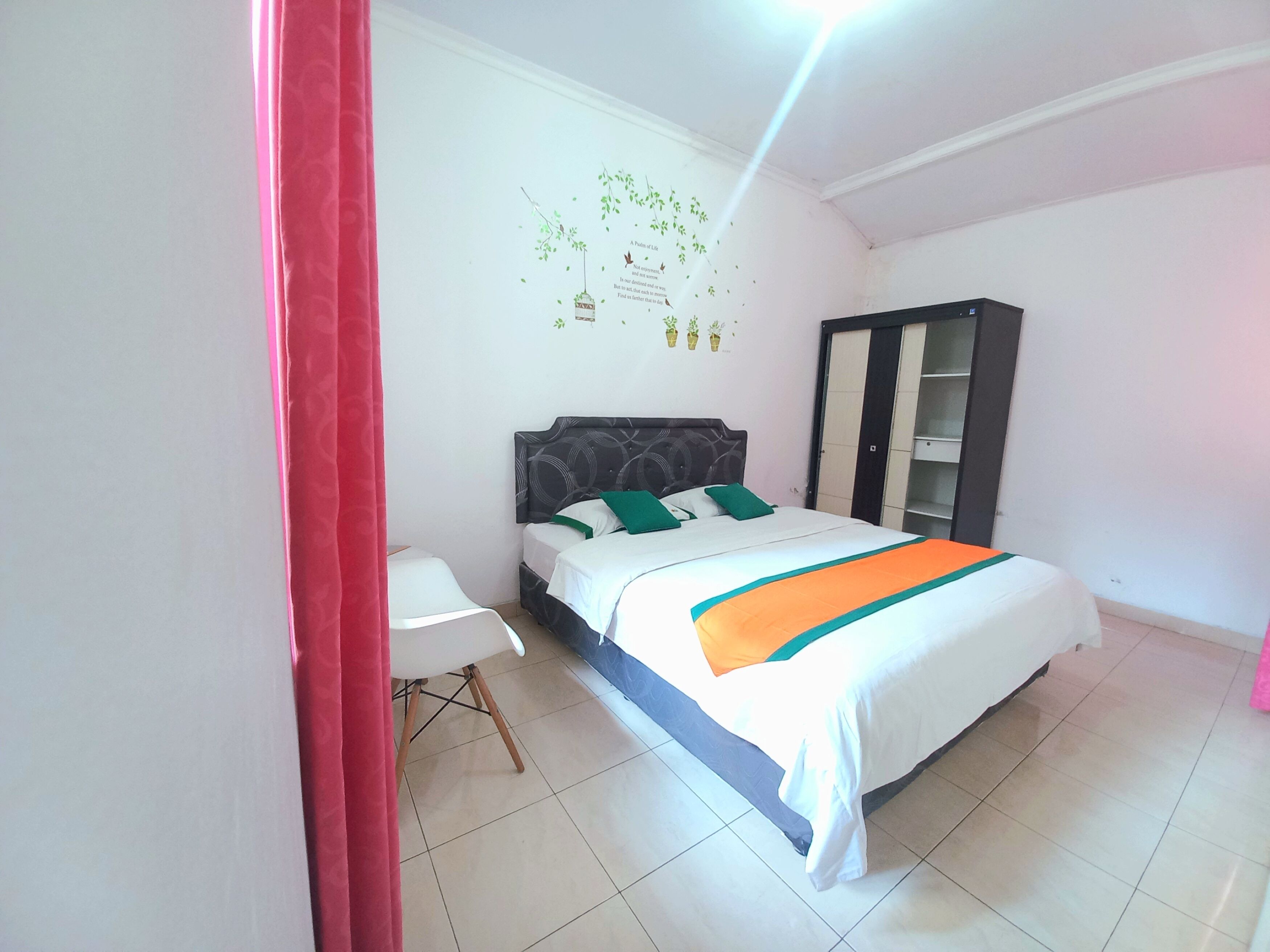 House, 4 Bedrooms | 4 bedrooms, desk, soundproofing, rollaway beds