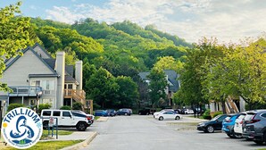 Property grounds - Cozy Studio Loft with 2 Baths Next to the Slopes (The Blue Mountains)