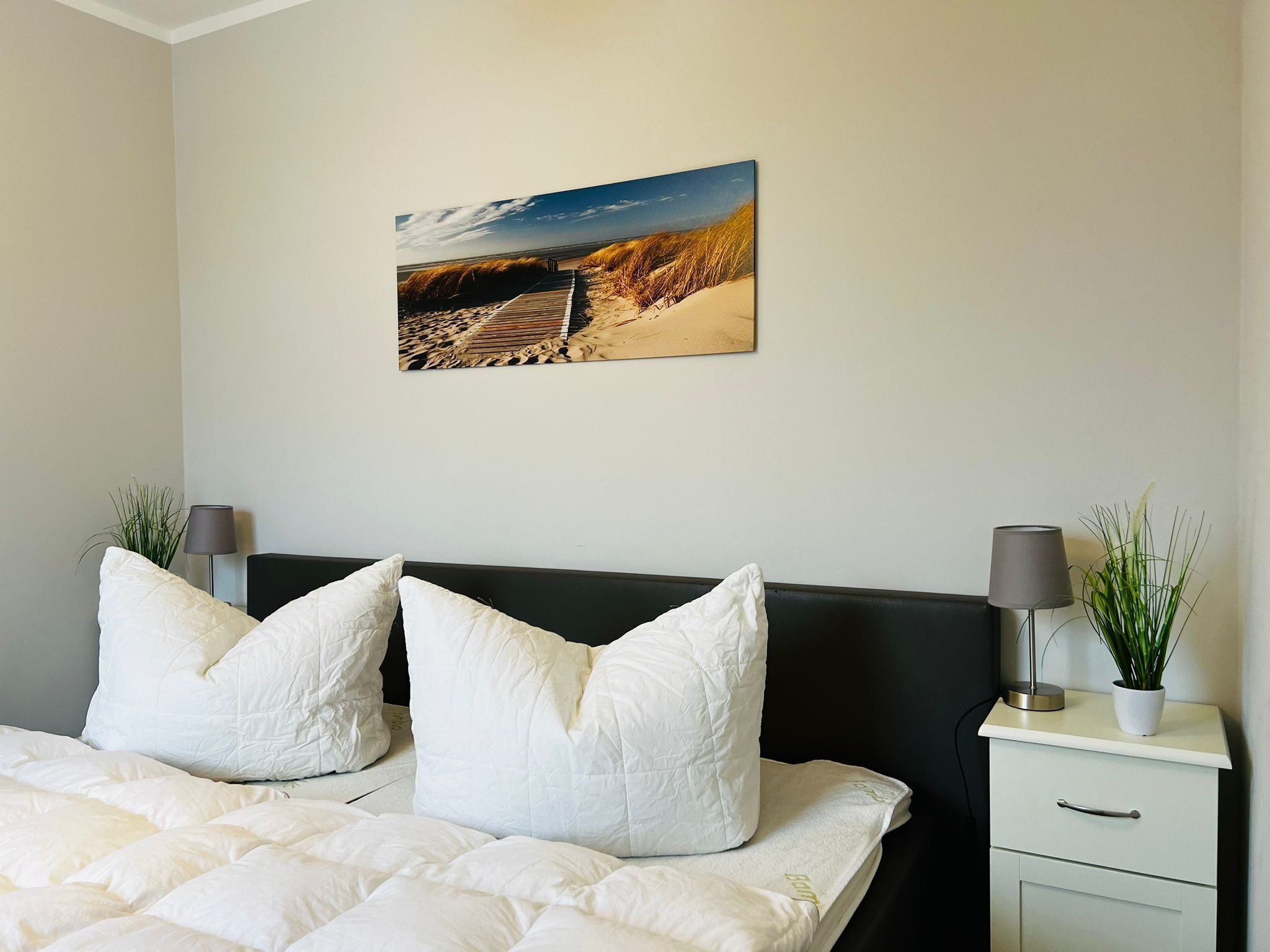 3 habitaciones, tabla de planchar con plancha, cuna de viaje y wifi 