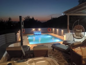 Outdoor pool - Villa Parisi Naxos Deluxe 2 (Ναξος Αγκίδια)