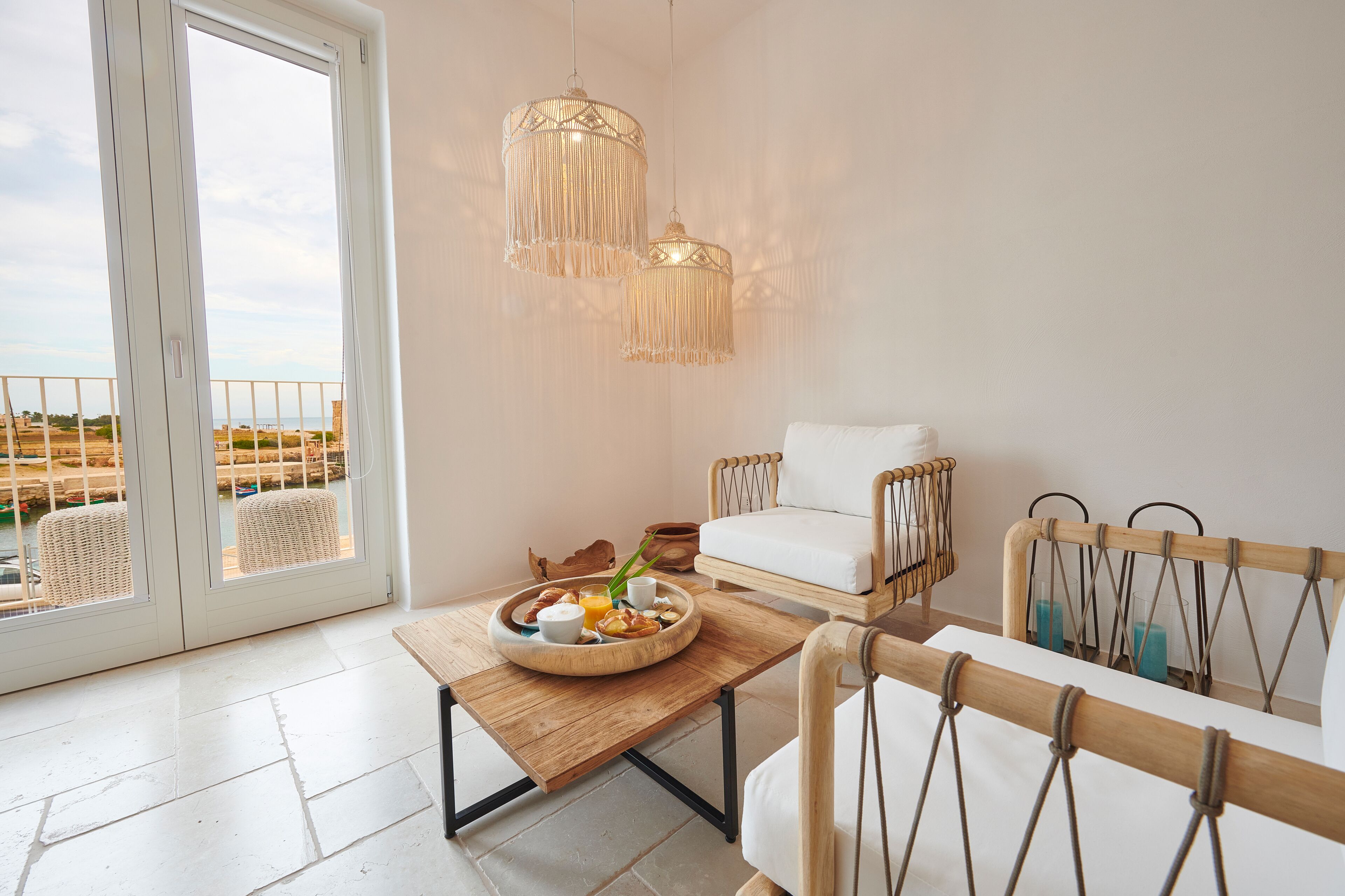 Luxury Double Room | In-room dining