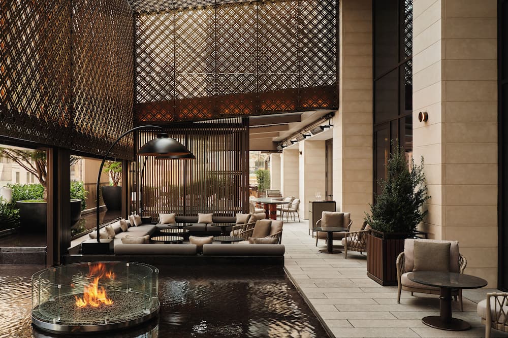 luxury hotels in Ronkonkoma