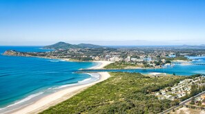 Beach - Lakeshore Lodge 11 over looking Wallis Lake (Forster)