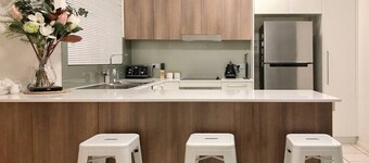 Welcome to Your Tropical Getaway!