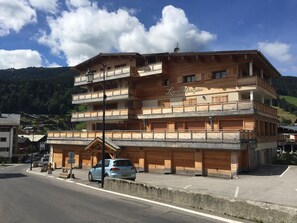 Extérieur